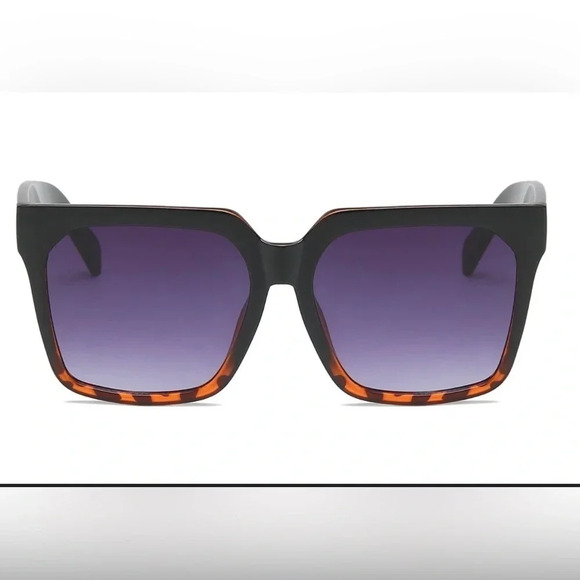Large Flat Top Square Women Oversize Fashion Sunglasses - Picture 1 of 5